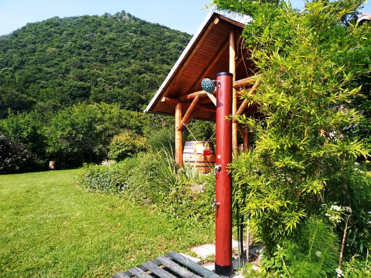 Na Okic - A Private Forest Oasis Sveti Martin pod Okicem 외부 사진