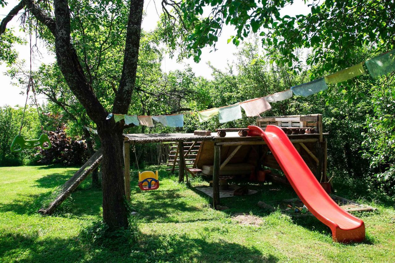Na Okic - A Private Forest Oasis Sveti Martin pod Okicem 외부 사진